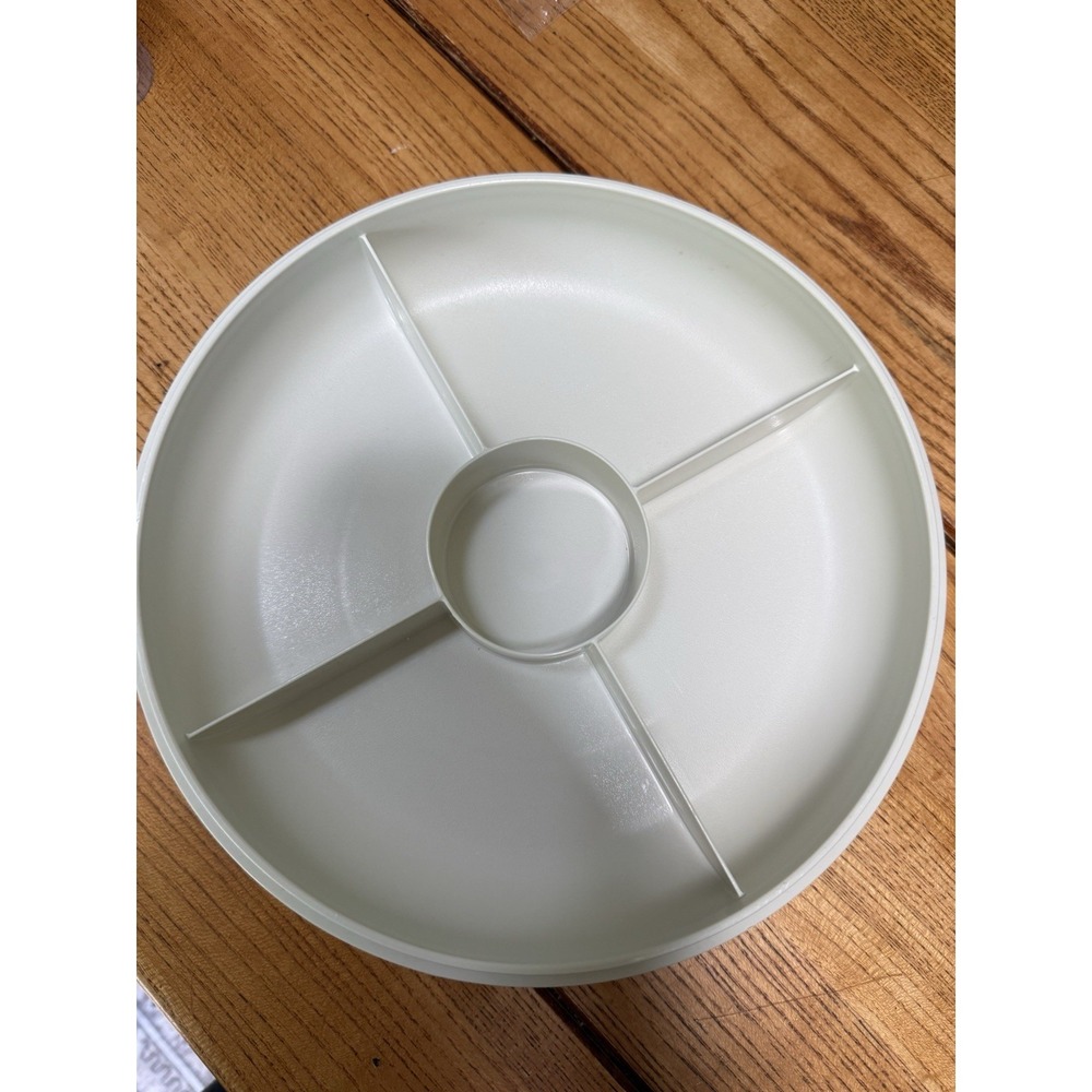 Vtg Tupperware‎ Round Divided Storage Relish Tray Container 1708 w/Lid 1709